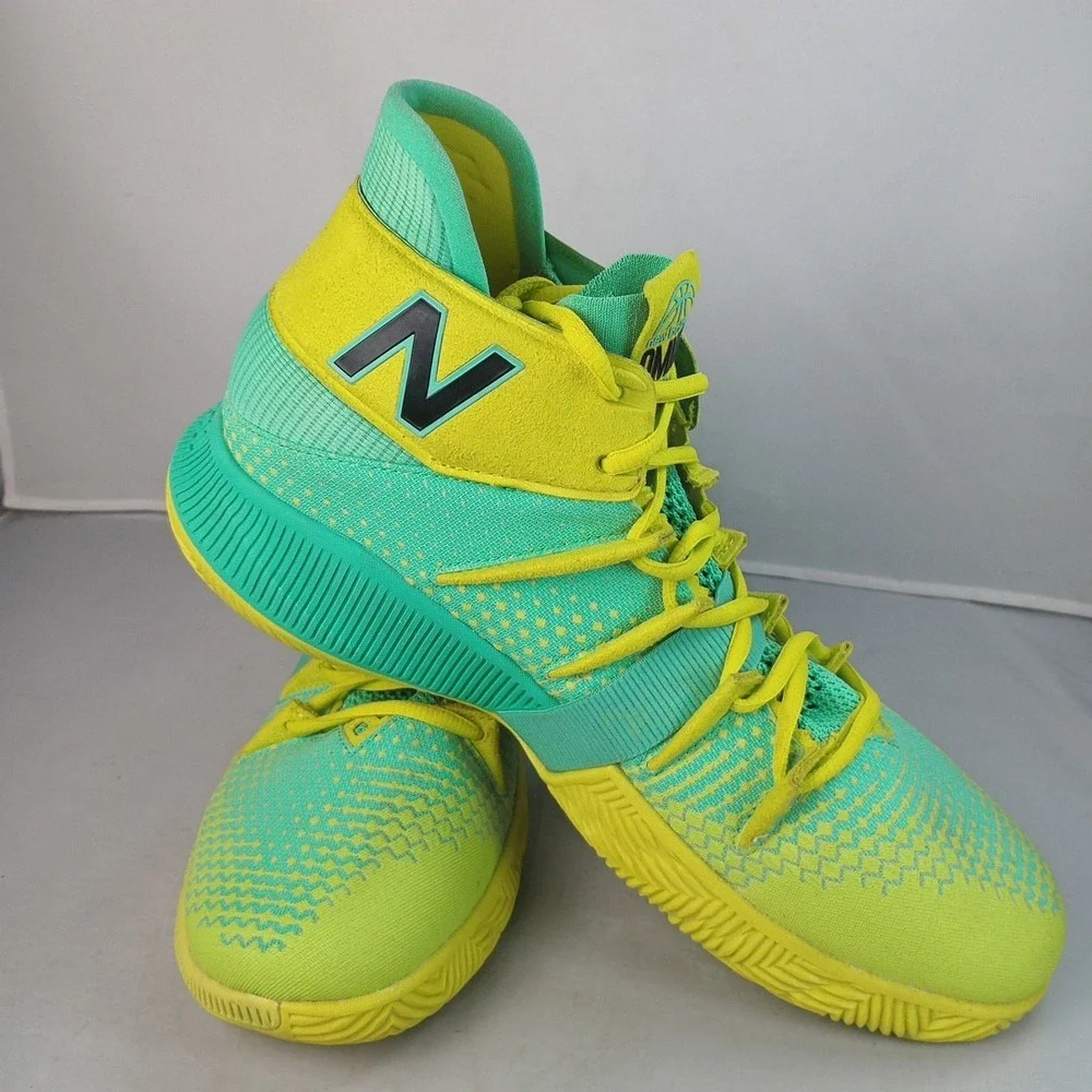 New Balance OMN1S 